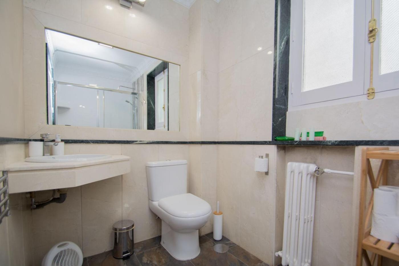 Apartamento Recogidas 39 Granada Luaran gambar